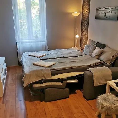 Corvin City Center Kisfaludy Apartman Апартаменты *